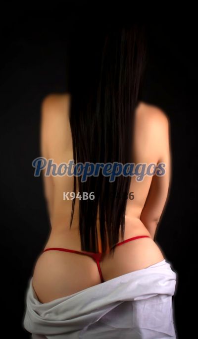 Vero, mujer que hace videollamadas y sexting
