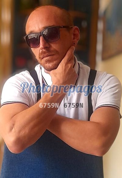 Andrés Juan, hombre en Suba