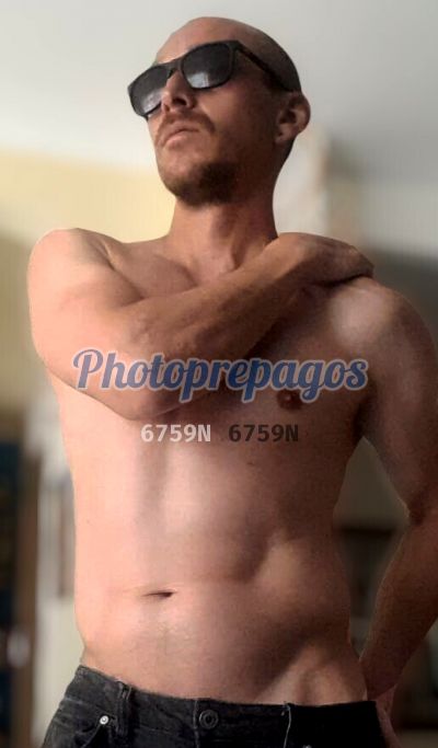 Andrés Juan, hombre en Suba