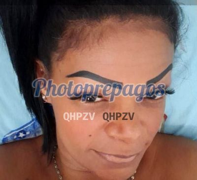 Saray, mujer que hace videollamadas y sexting