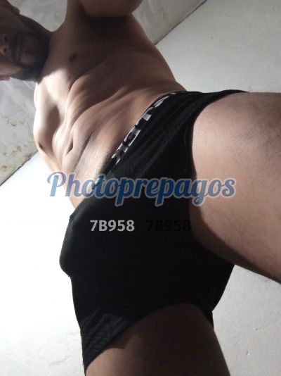 Juanpis, hombre que da masajes eróticos en Duitama