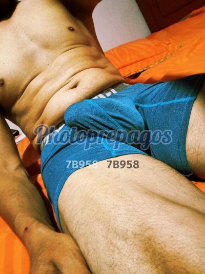 Juanpis, hombre que da masajes eróticos en Duitama