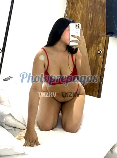 Yaya, mujer que hace videollamadas y sexting