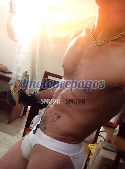 Escort, hombre en Bosa