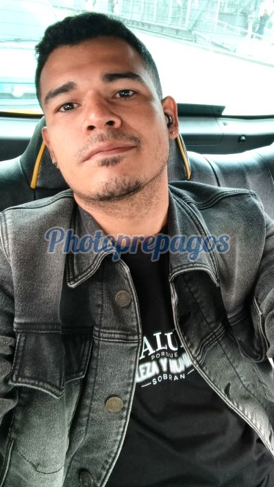Luis 3014698414, Hombre que da masajes eróticos en Facatativá