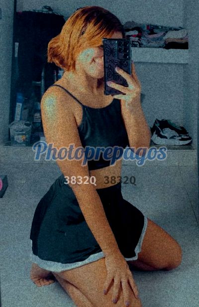 Alison, mujer que hace videollamadas y sexting