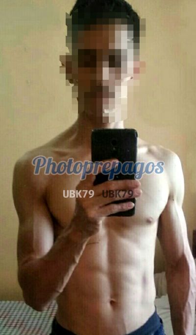 Samuel, hombre que da masajes eróticos en Cali