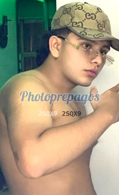 Santiago Paisa 3243963008, hombre en Medellín