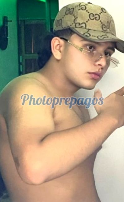 Santiago Paisa 3243963008, hombre en Medellín