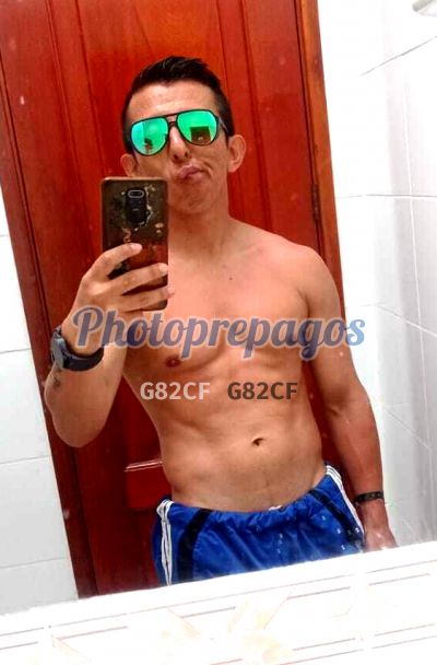 Alonso, hombre que da masajes eróticos en Rafael Uribe