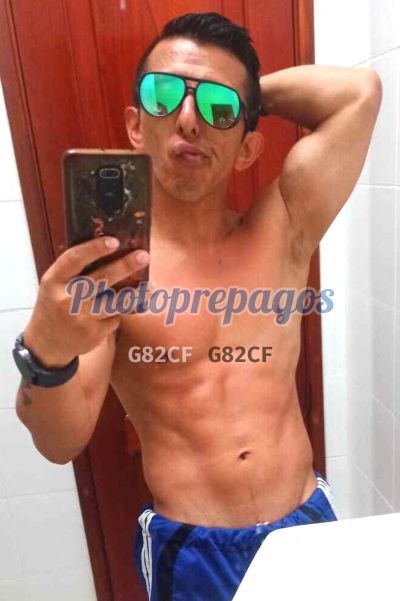 Alonso, hombre que da masajes eróticos en Rafael Uribe