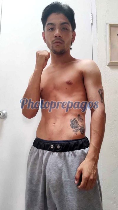 Dereck, hombre en Medellín
