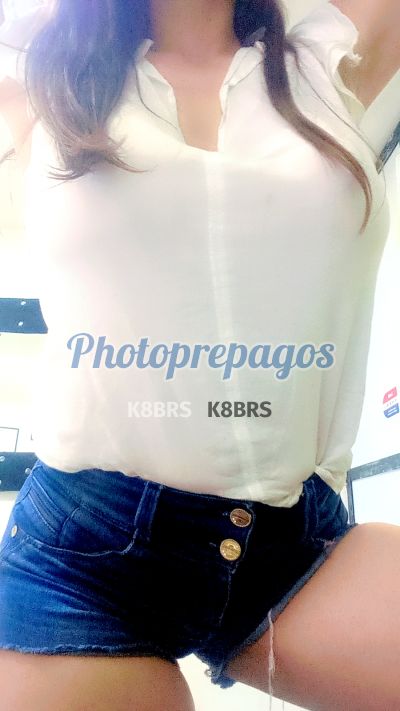 Sol, mujer que hace videollamadas y sexting