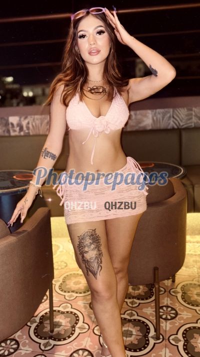 BabyVee, puta en Medellín