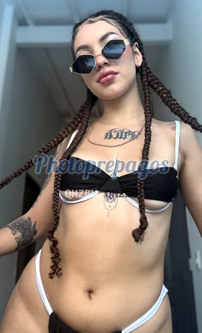 BabyVee, puta en Medellín