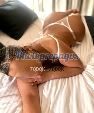 Kalena, mujer que da masajes eróticos en El Poblado (Medellín)