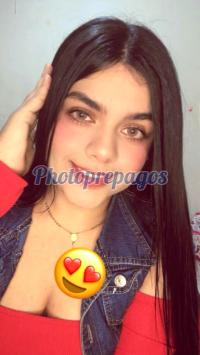 Johana, mujer que hace videollamadas y sexting