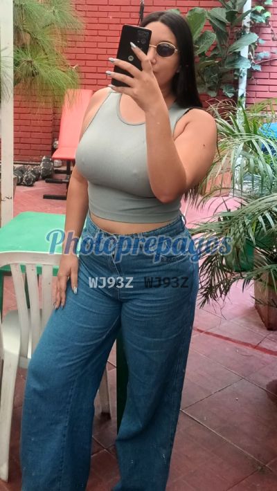 Karla 3008460755, mujer que hace videollamadas y sexting
