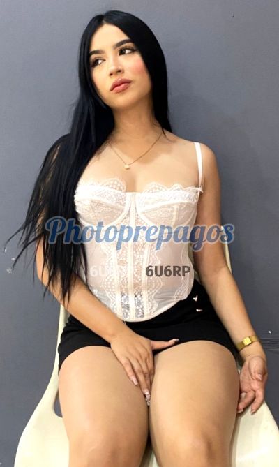 Mayi, mujer que hace videollamadas y sexting
