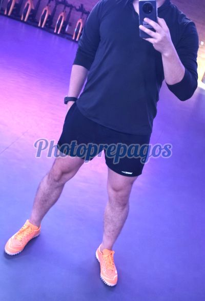 Leonel 3219561814, hombre en Chapinero