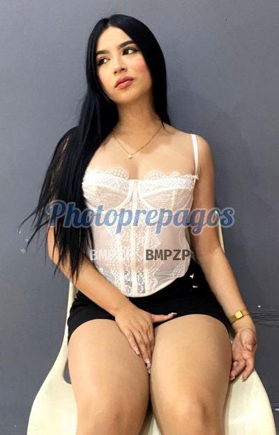 Webcamer, mujer que hace videollamadas y sexting