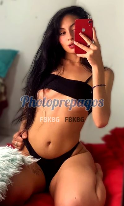 Brenda, mujer que hace videollamadas y sexting