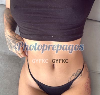 Isabella, mujer que hace videollamadas y sexting