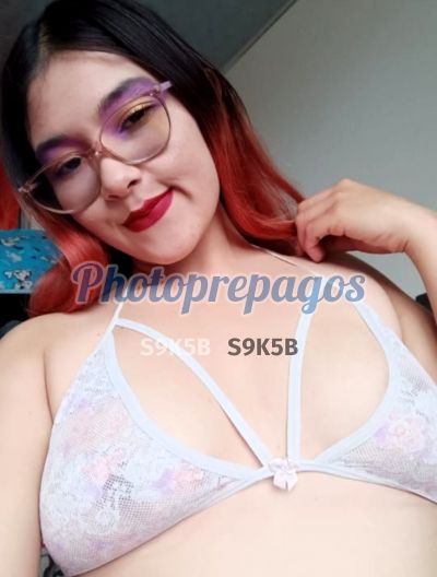Lizeth, mujer que hace videollamadas y sexting