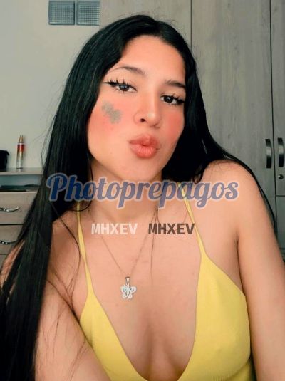 Kate, mujer que hace videollamadas y sexting