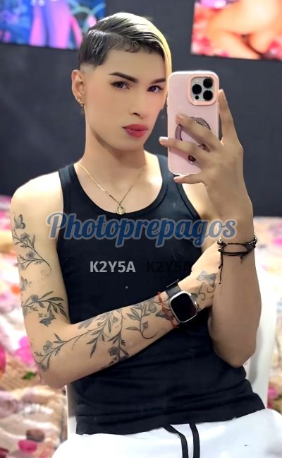 Danii 3233327636, travesti que hace videollamadas y sexting