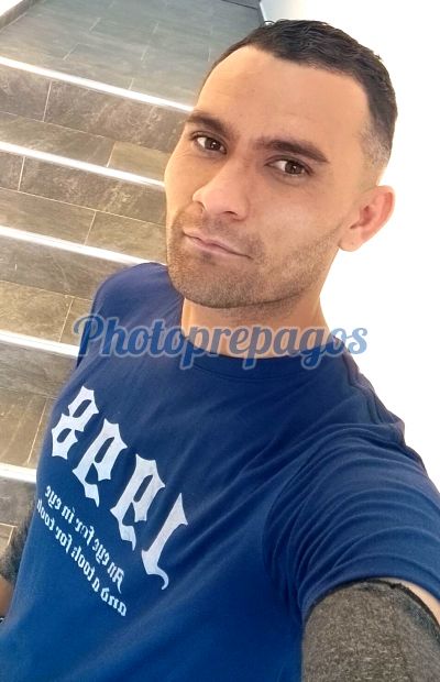 Andrés 3238186733, hombre en Villa Hermosa (Medellín)