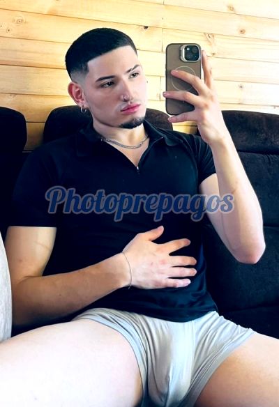 Axel 3006837815, hombre en Engativá
