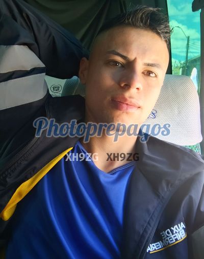 Gabriel 3152425365, hombre en Engativá