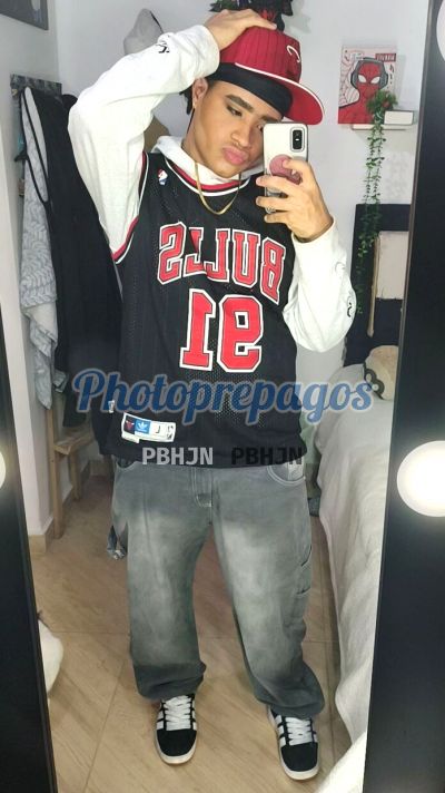 Jhos Cuper 3244727468, hombre en Medellín