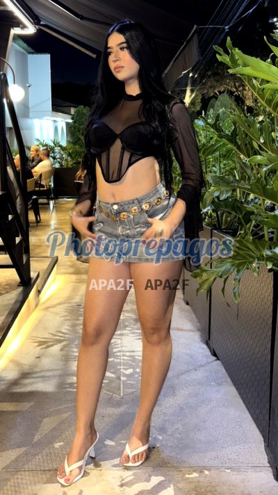 Mayi, mujer que hace videollamadas y sexting