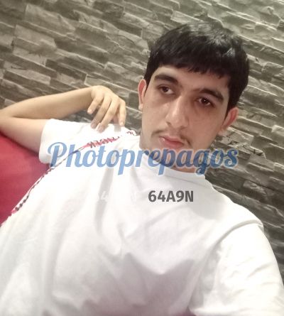Camilo 3332380165, hombre que hace videollamadas y sexting