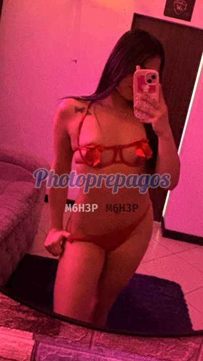 Dayana, mujer que hace videollamadas y sexting
