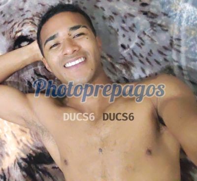 Carlitos 3202975092, hombre que da masajes eróticos en Suba