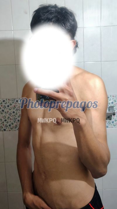 Santi Triana 3018729752, hombre en Engativá