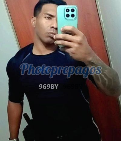 Black 3102031014, hombre en Chapinero