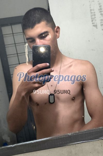 Camilo 3224546677, hombre en Suba